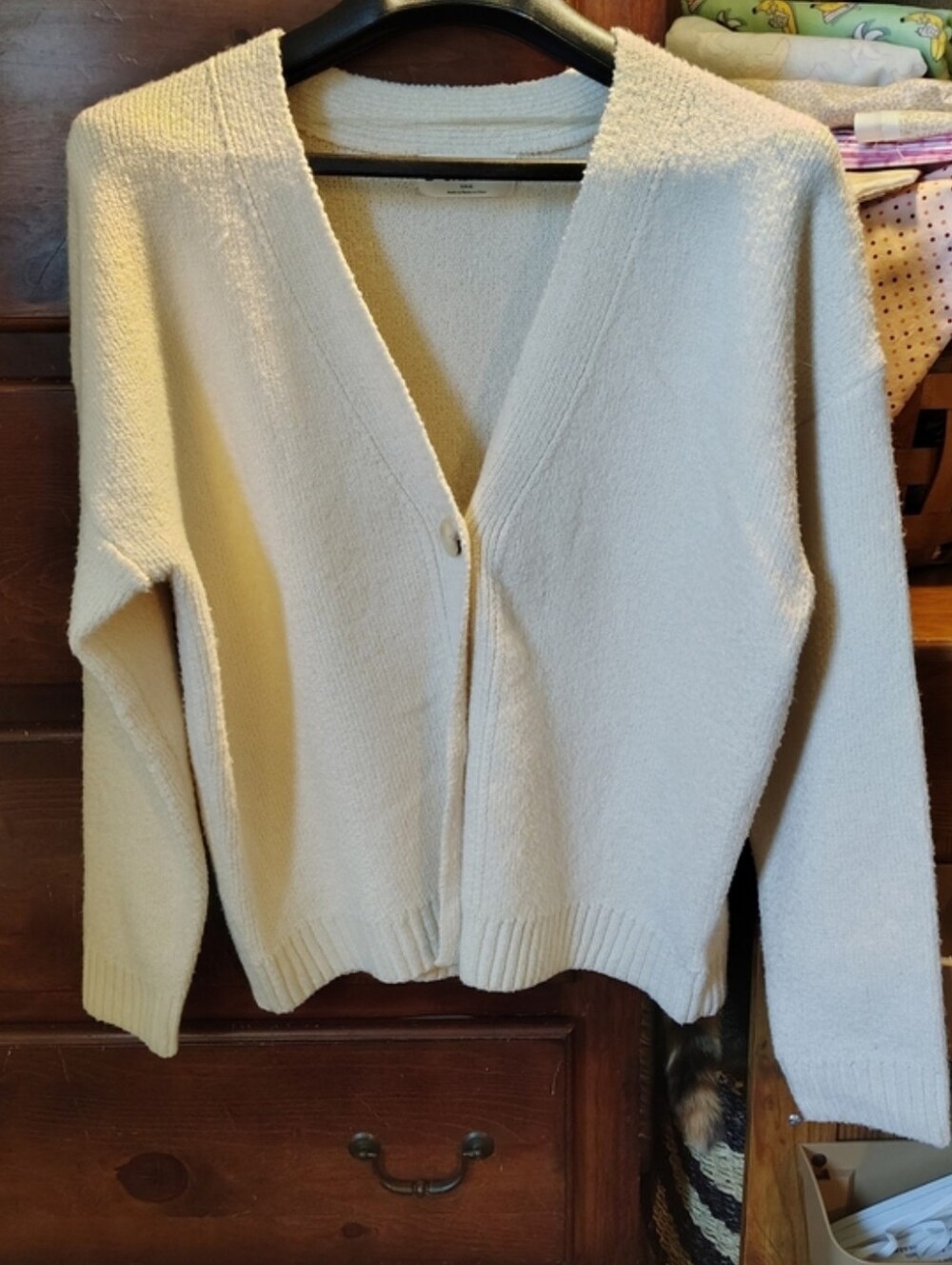 No Boundaries Size S 4-6 Cream Fuzzy Chenille Single Button Cardigan